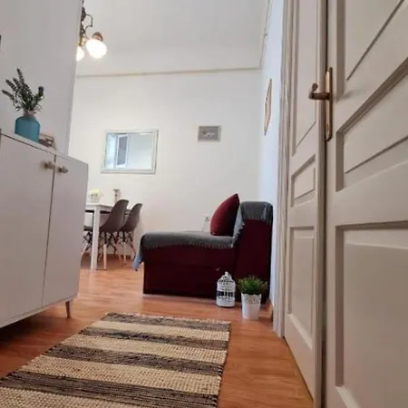 Bijonda Near Arena דירה