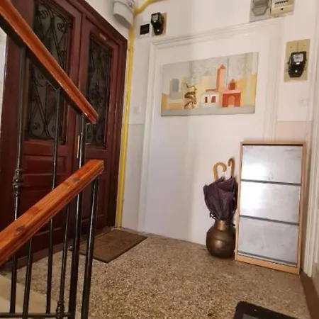 Bijonda Near Arena * Pola