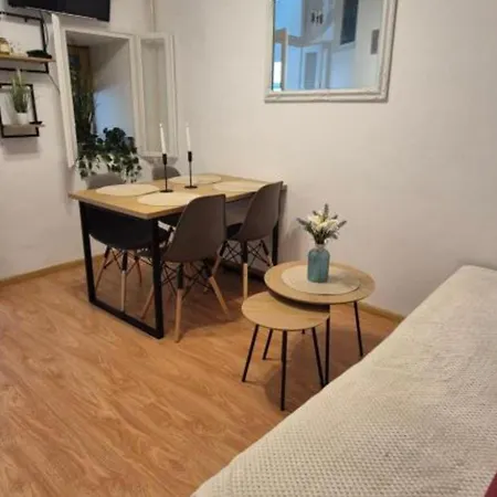 Bijonda Near Arena Διαμέρισμα Πούλα